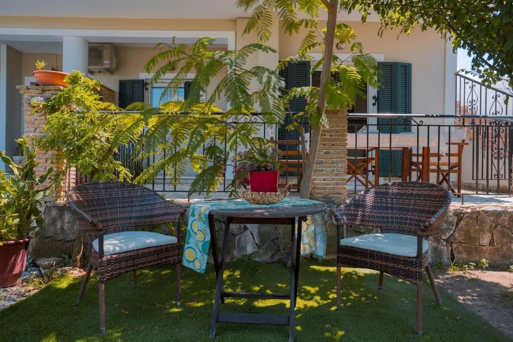 La Casa De Cambo Villa Gaitani Bagian luar foto